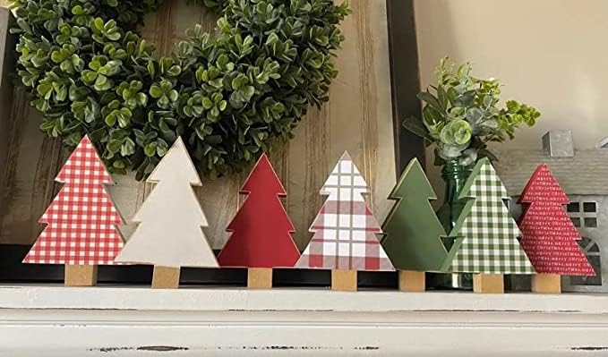 Božićna drvca, drveća drveta slatka, božićni dekor seoske kuće, praznični dekor, provjera bizona, dekor nivoa, božićna polica